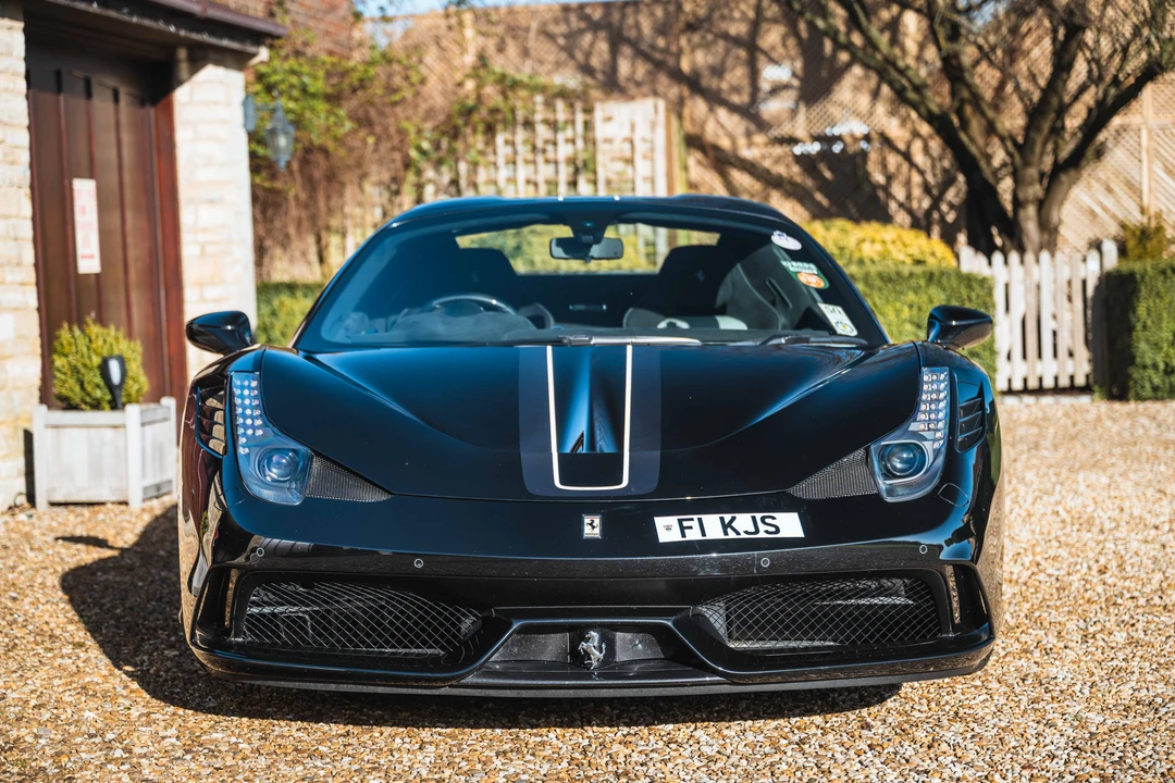 2015 Ferrari 458 Speciale Aperta - Image 3 of 31