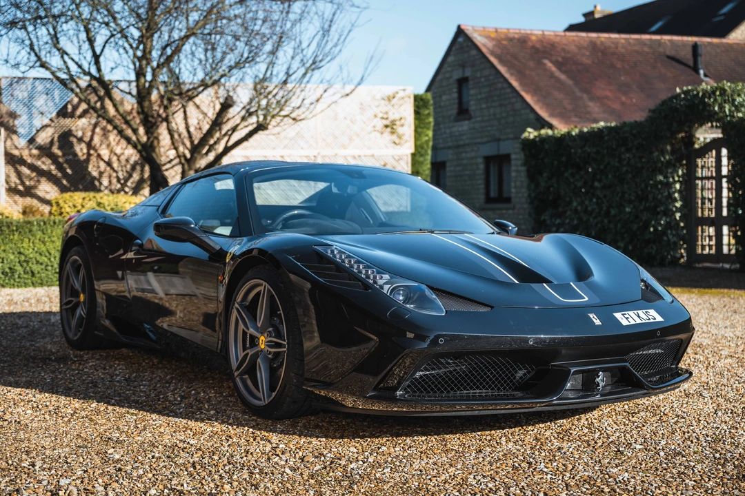 2015 Ferrari 458 Speciale Aperta - Image 10 of 31