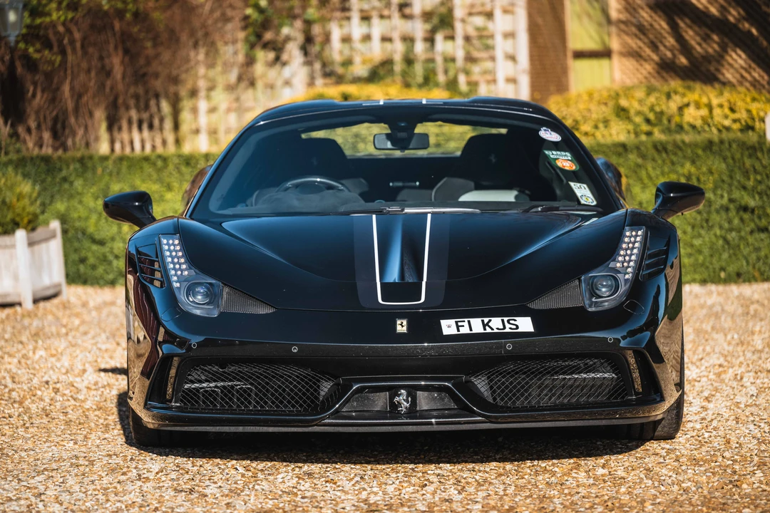 2015 Ferrari 458 Speciale Aperta - Image 11 of 31