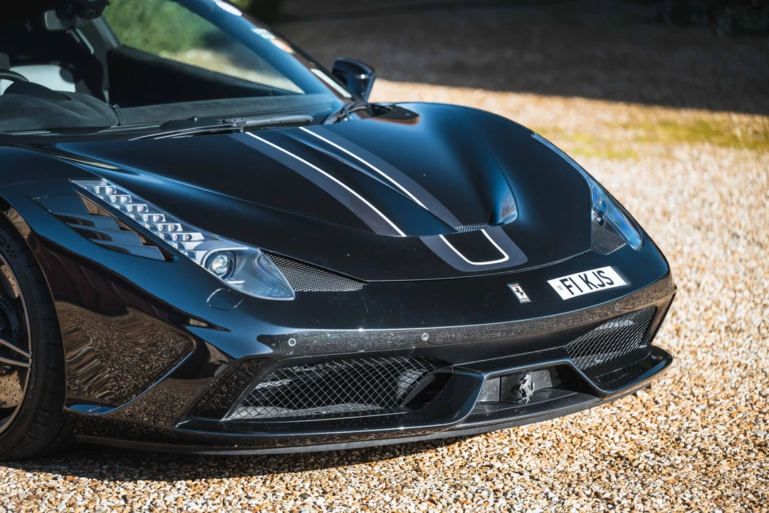 2015 Ferrari 458 Speciale Aperta - Image 23 of 31