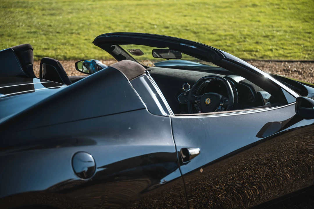 2015 Ferrari 458 Speciale Aperta - Image 31 of 31