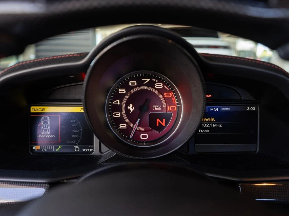 2015 Ferrari 458 Speciale - Image 19 of 31