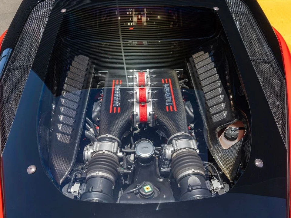 2015 Ferrari 458 Speciale - Image 18 of 31