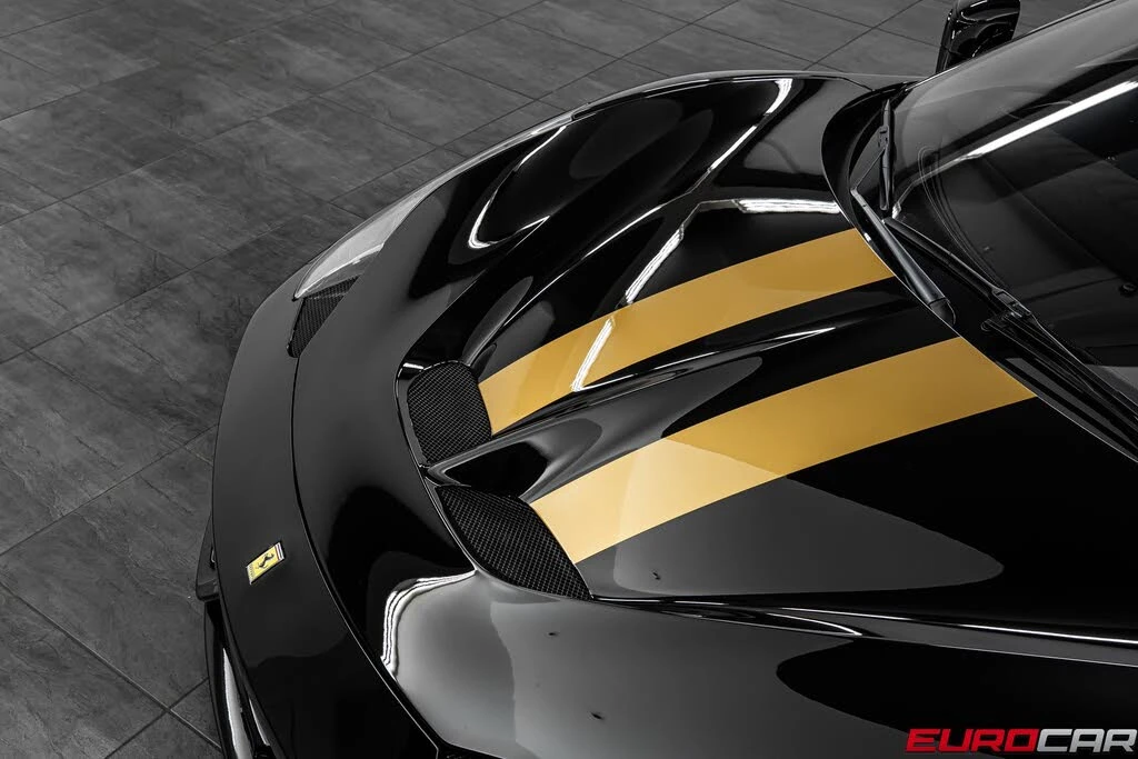 2015 Ferrari 458 Speciale - Image 9 of 31
