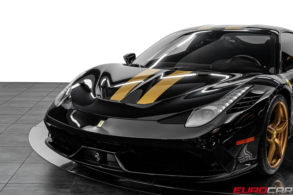 2015 Ferrari 458 Speciale - Image 14 of 31