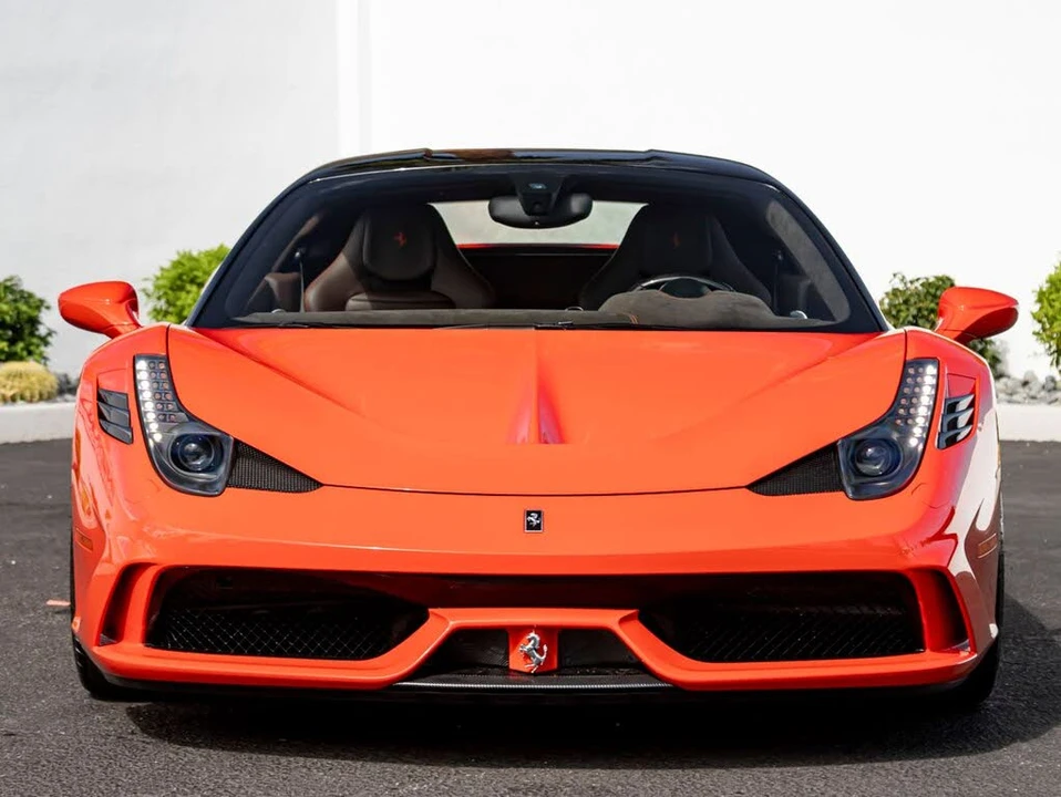 2015 Ferrari 458 Speciale - Image 3 of 31