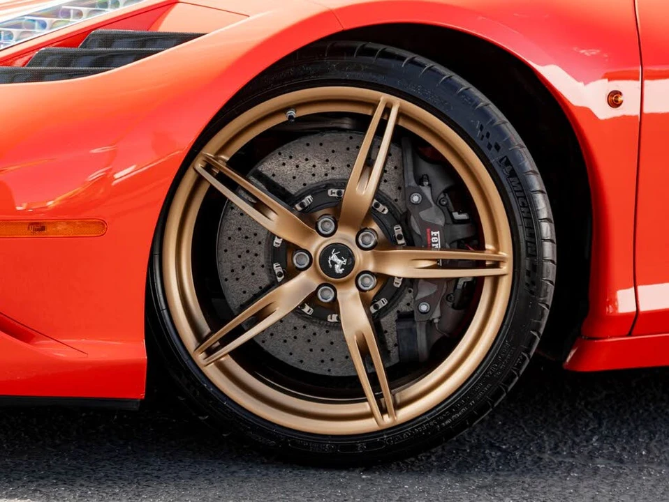 2015 Ferrari 458 Speciale - Image 12 of 31