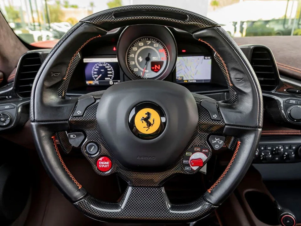 2015 Ferrari 458 Speciale - Image 22 of 31