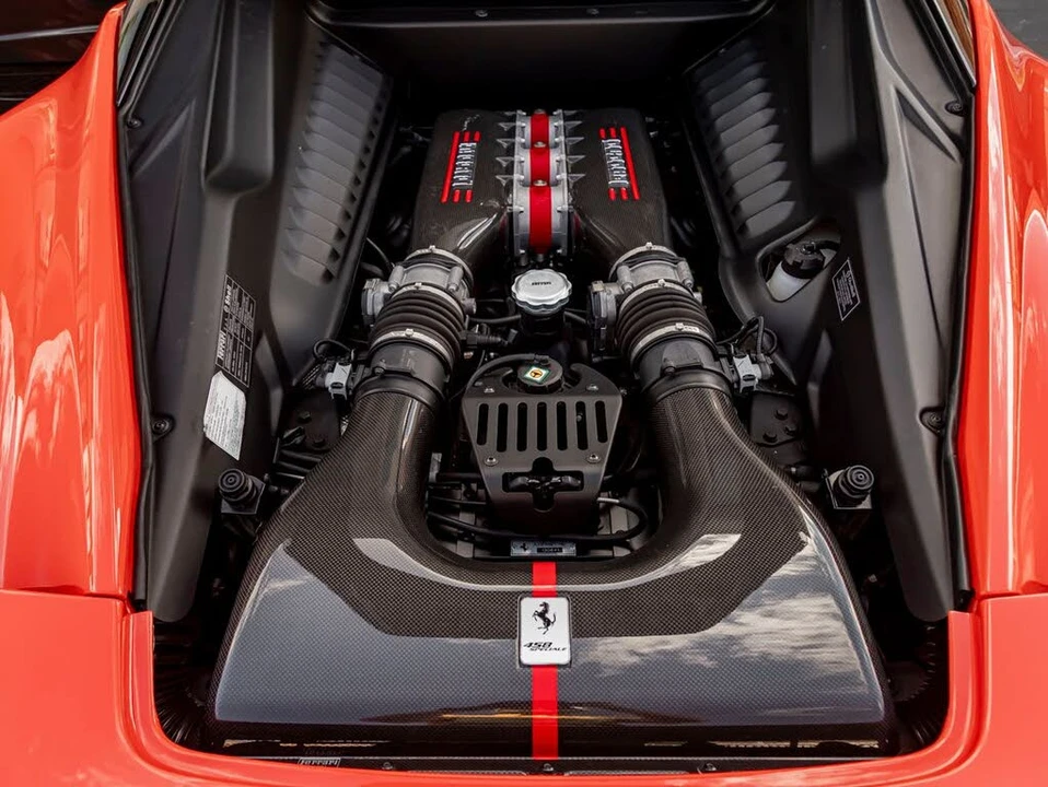 2015 Ferrari 458 Speciale - Image 30 of 31