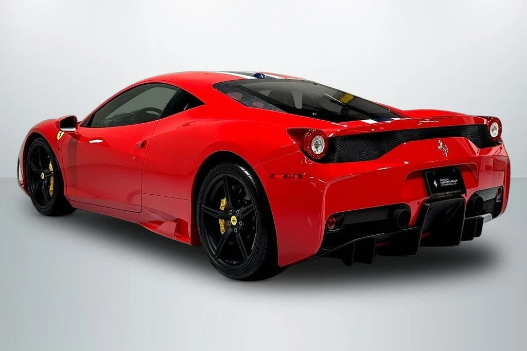2015 Ferrari 458 Speciale - Image 5 of 30