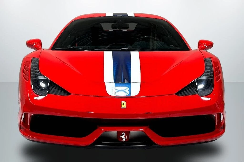 2015 Ferrari 458 Speciale - Image 2 of 30