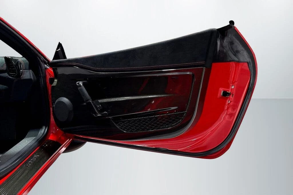 2015 Ferrari 458 Speciale - Image 22 of 30