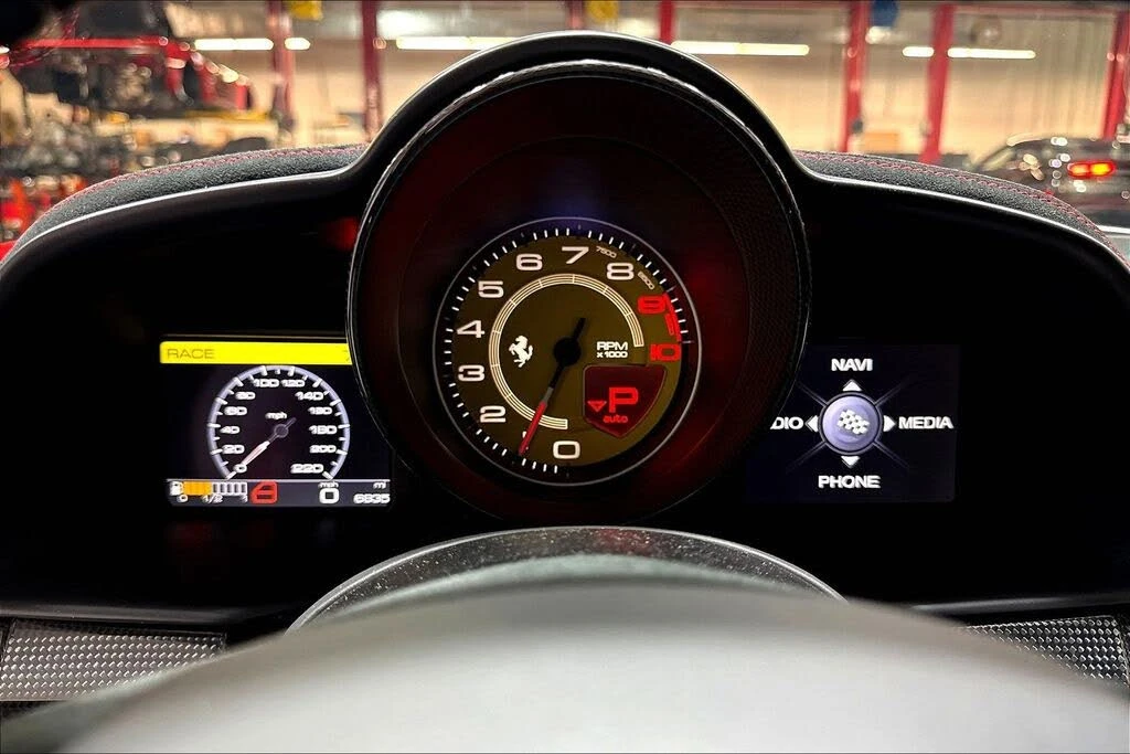 2015 Ferrari 458 Speciale - Image 13 of 30