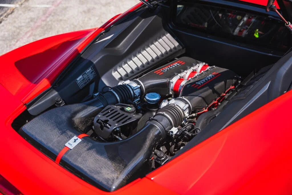 2015 Ferrari 458 Speciale - Image 2 of 31