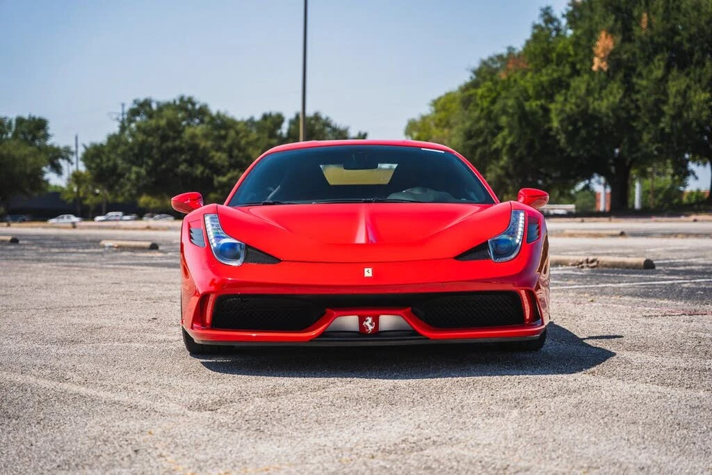 2015 Ferrari 458 Speciale - Image 15 of 31
