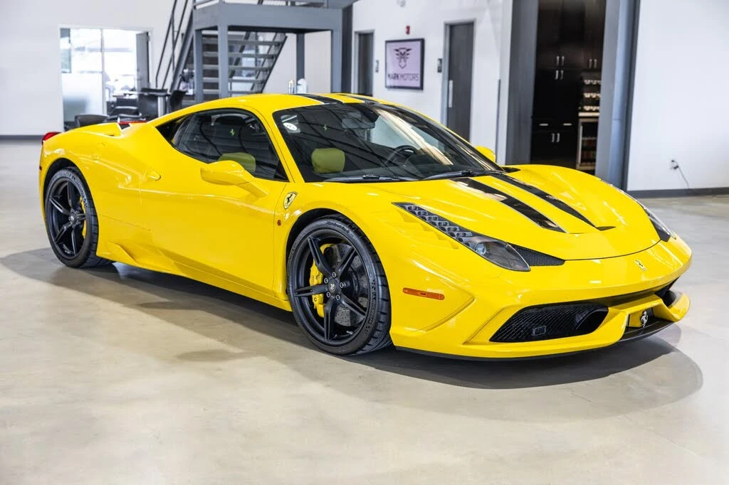 2015 Ferrari 458 Speciale - Image 8 of 31