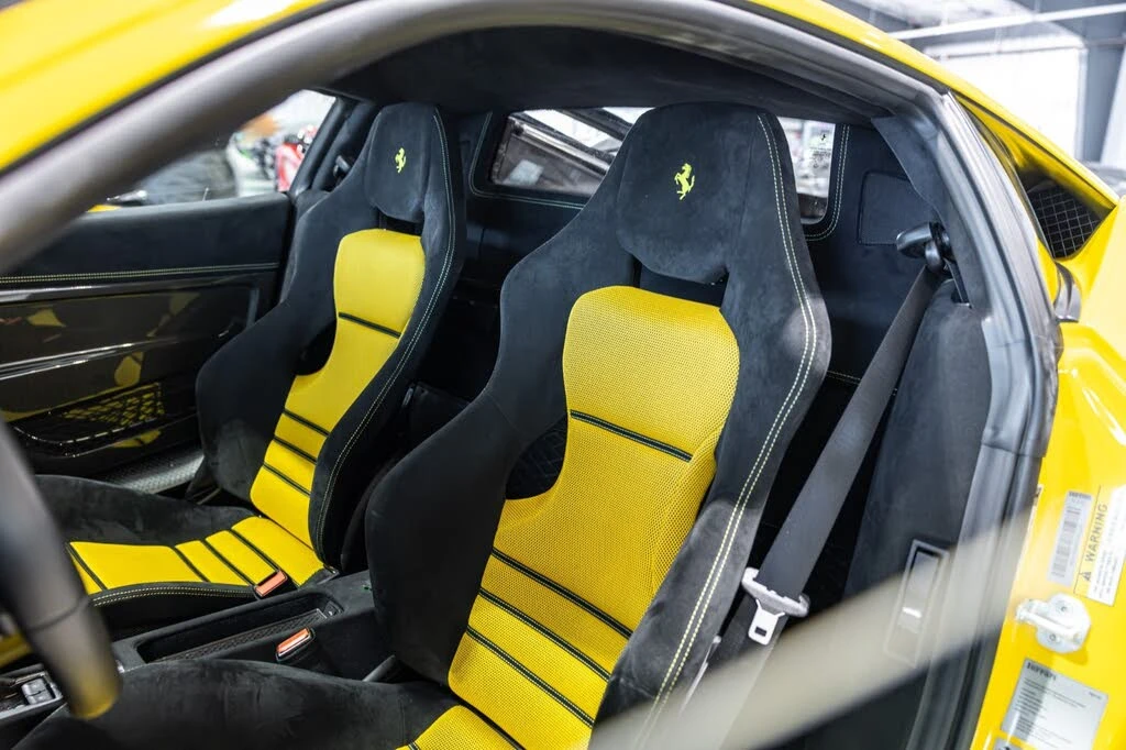 2015 Ferrari 458 Speciale - Image 11 of 31
