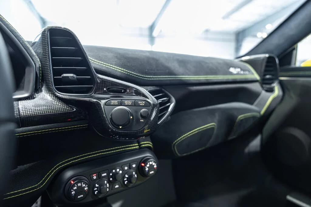 2015 Ferrari 458 Speciale - Image 15 of 31
