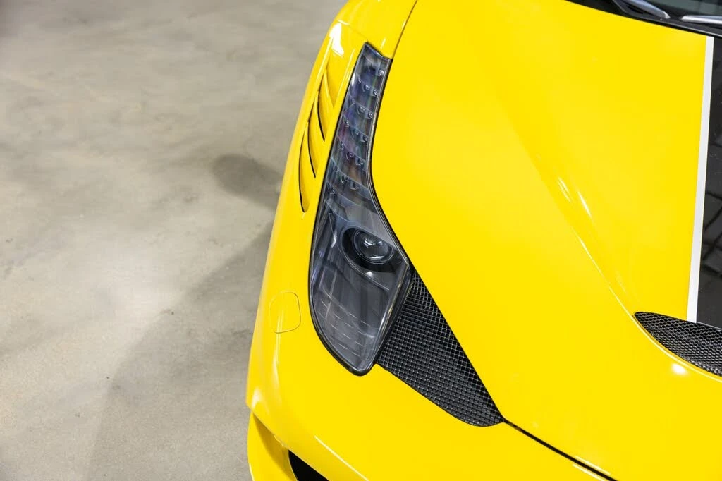 2015 Ferrari 458 Speciale - Image 20 of 31
