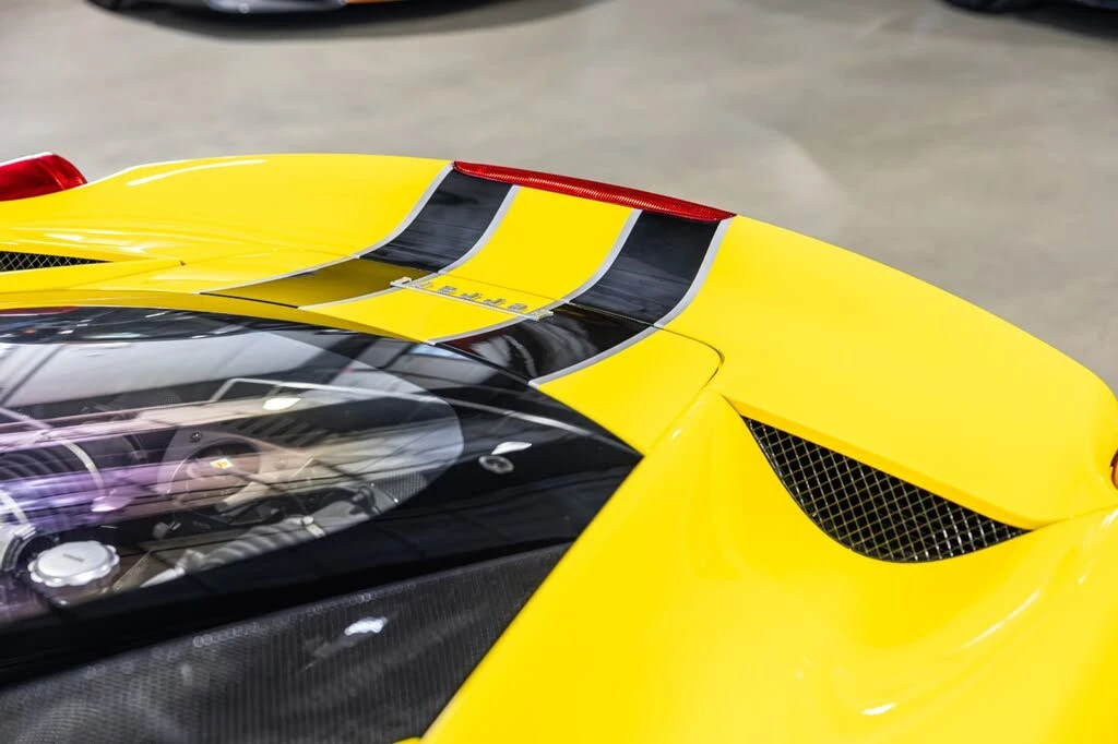 2015 Ferrari 458 Speciale - Image 29 of 31