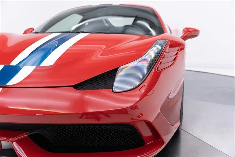 2015 Ferrari 458 Speciale - Image 20 of 31