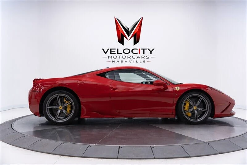 2015 Ferrari 458 Speciale - Image 5 of 31
