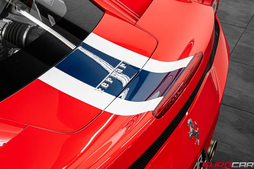 2015 Ferrari 458 Speciale - Image 21 of 31