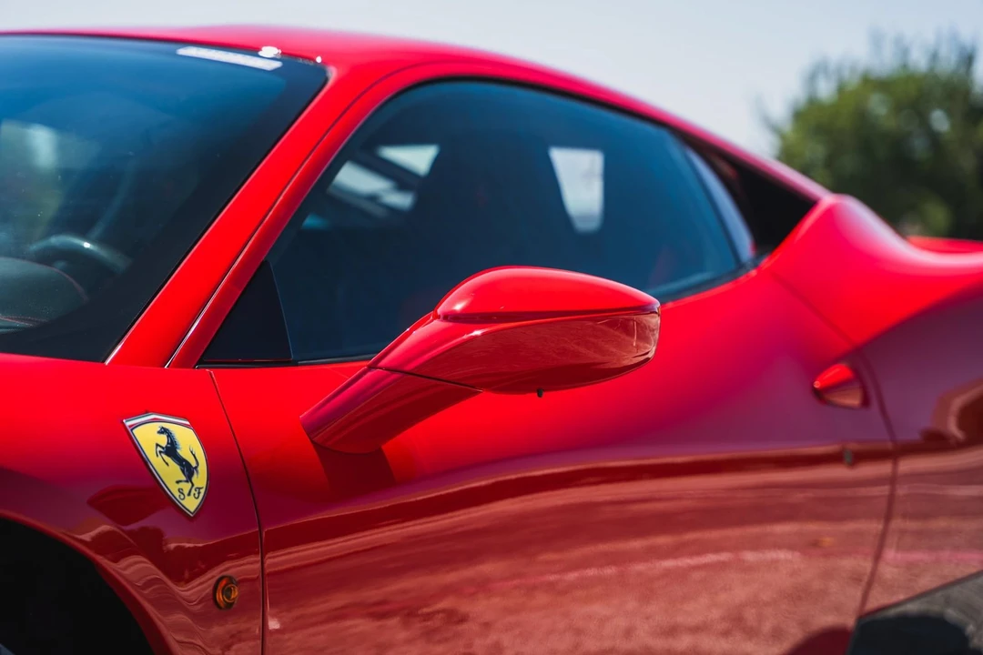2015 Ferrari 458 Speciale - Image 24 of 31