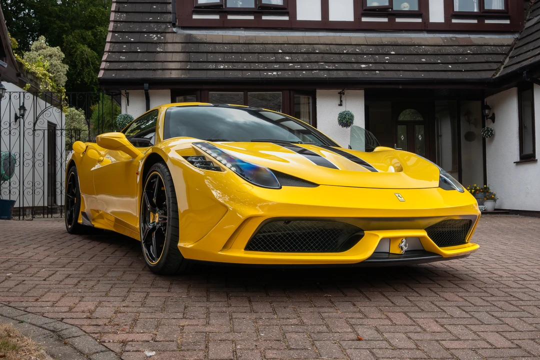 2015 Ferrari 458 Speciale - Image 11 of 31