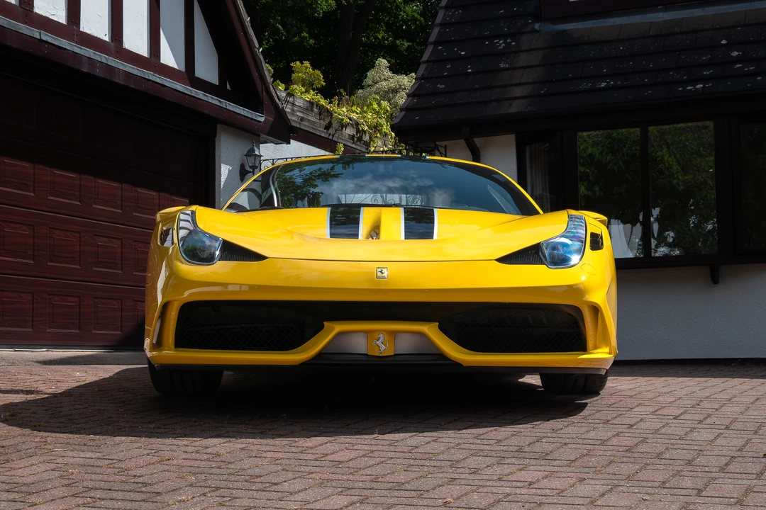 2015 Ferrari 458 Speciale - Image 18 of 31