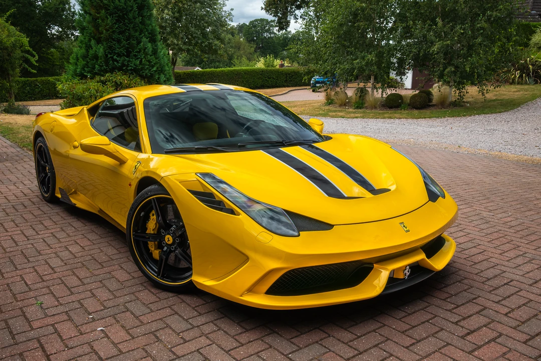 2015 Ferrari 458 Speciale - Image 21 of 31