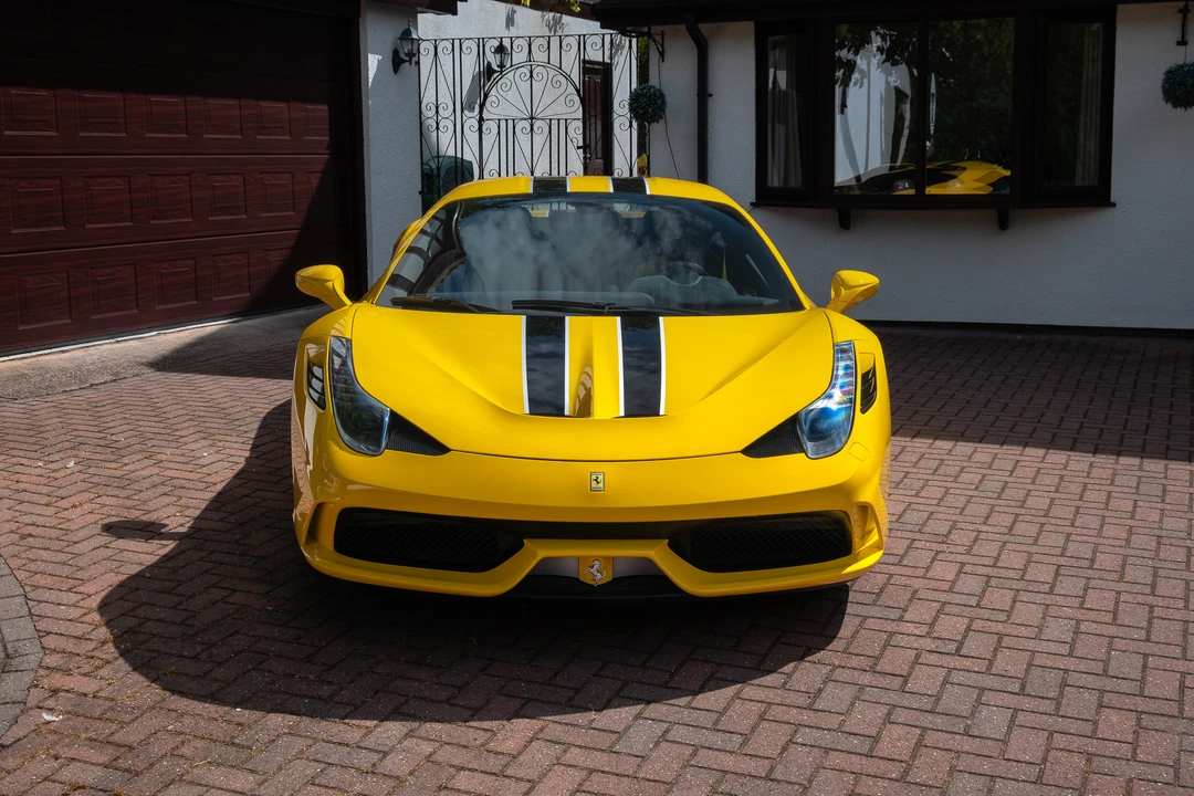2015 Ferrari 458 Speciale - Image 24 of 31