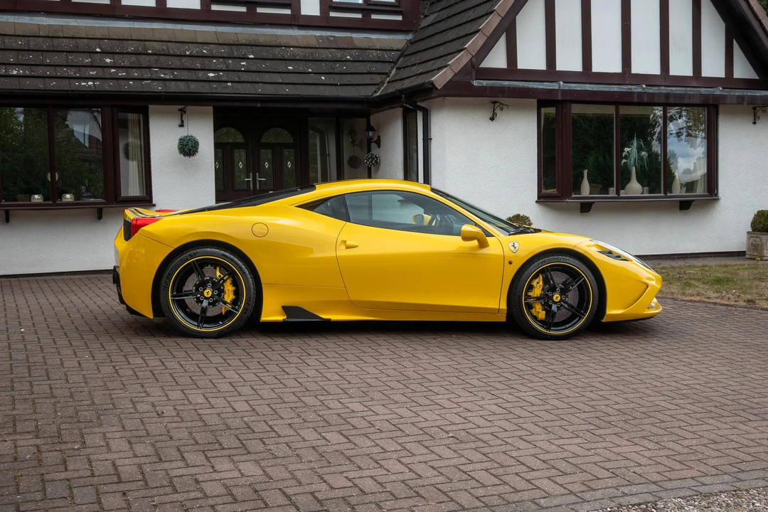 2015 Ferrari 458 Speciale - Image 31 of 31