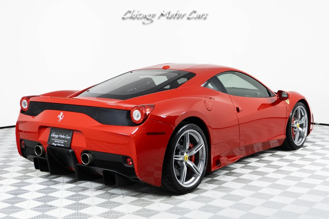2015 Ferrari 458 Speciale - Image 15 of 31