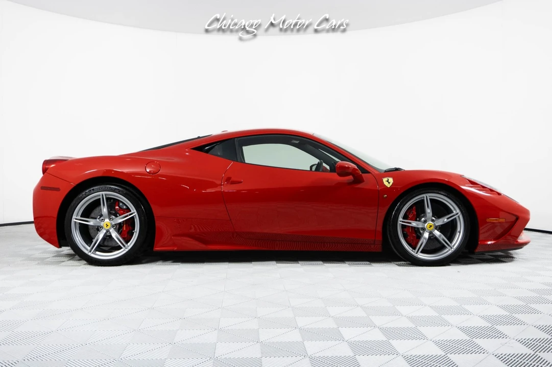 2015 Ferrari 458 Speciale - Image 12 of 31