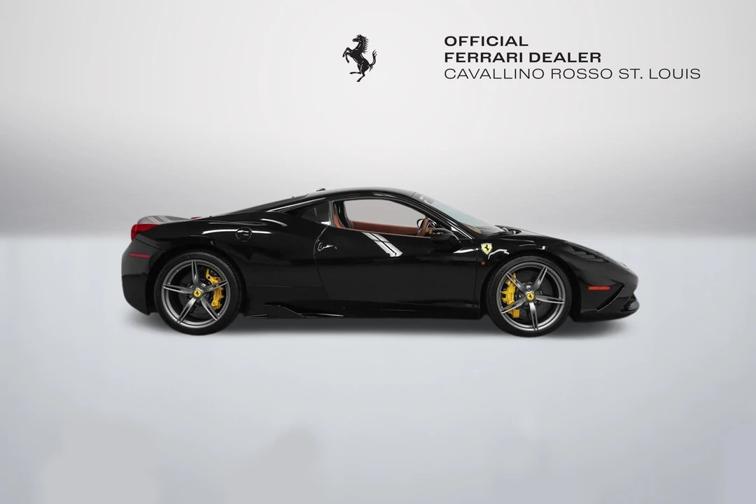 2015 Ferrari 458 Speciale - Image 9 of 31