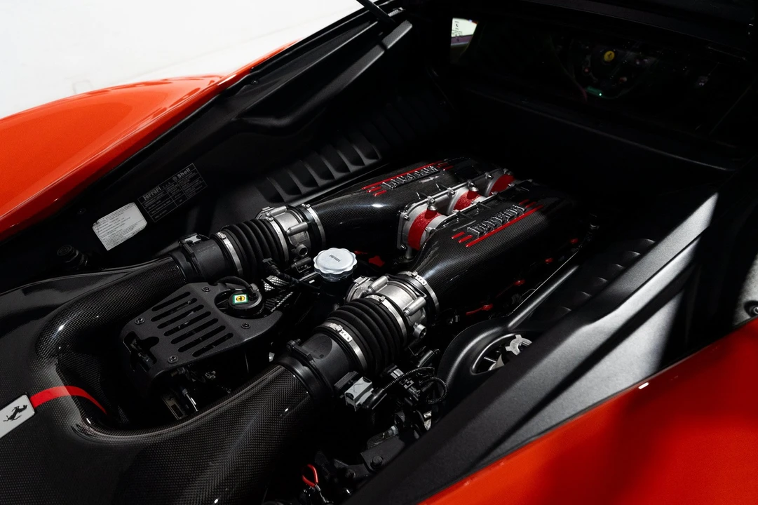 2015 Ferrari 458 Speciale - Image 27 of 31