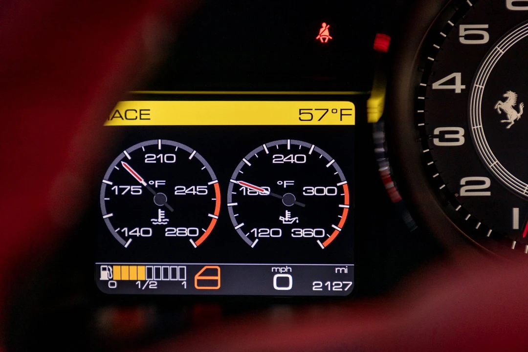 2015 Ferrari 458 Speciale - Image 8 of 31