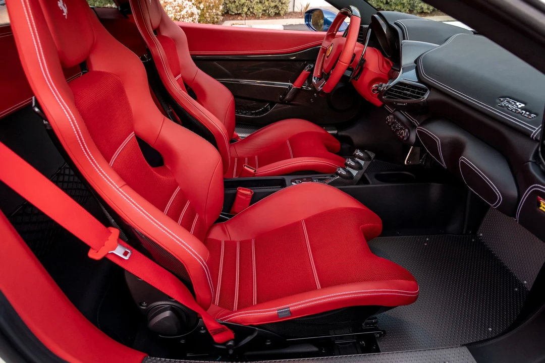 2015 Ferrari 458 Speciale - Image 27 of 31