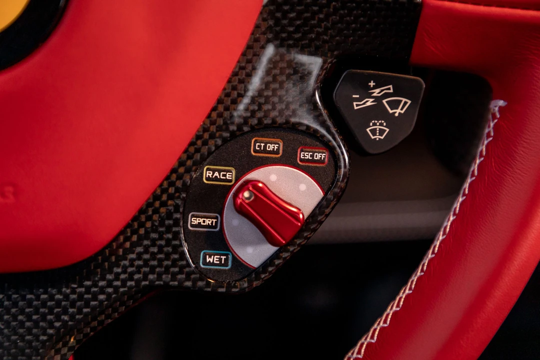 2015 Ferrari 458 Speciale - Image 11 of 31