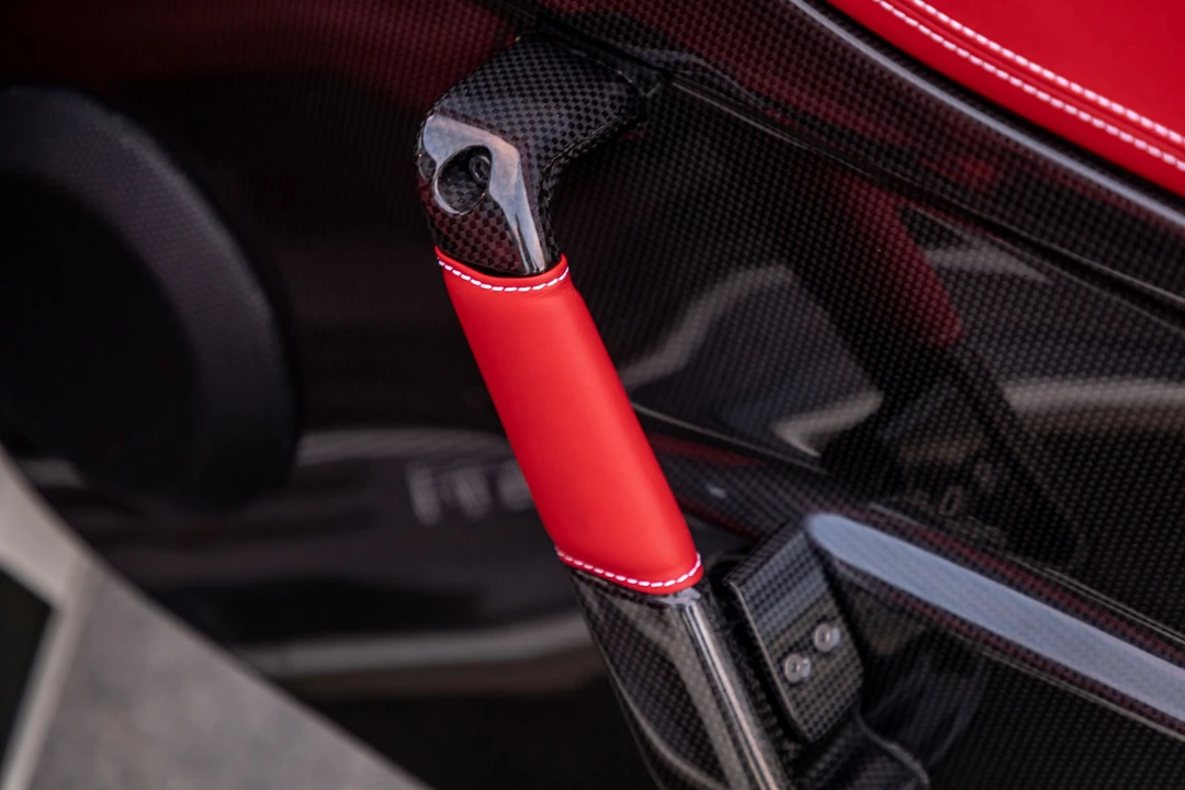 2015 Ferrari 458 Speciale - Image 20 of 31