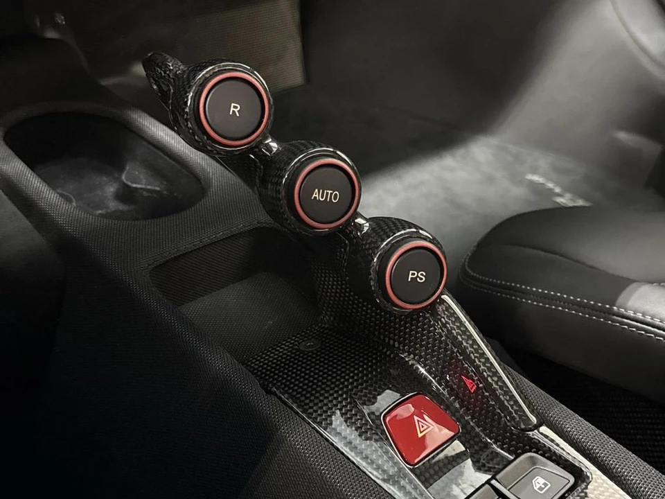 2015 Ferrari 458 Speciale - Image 19 of 31