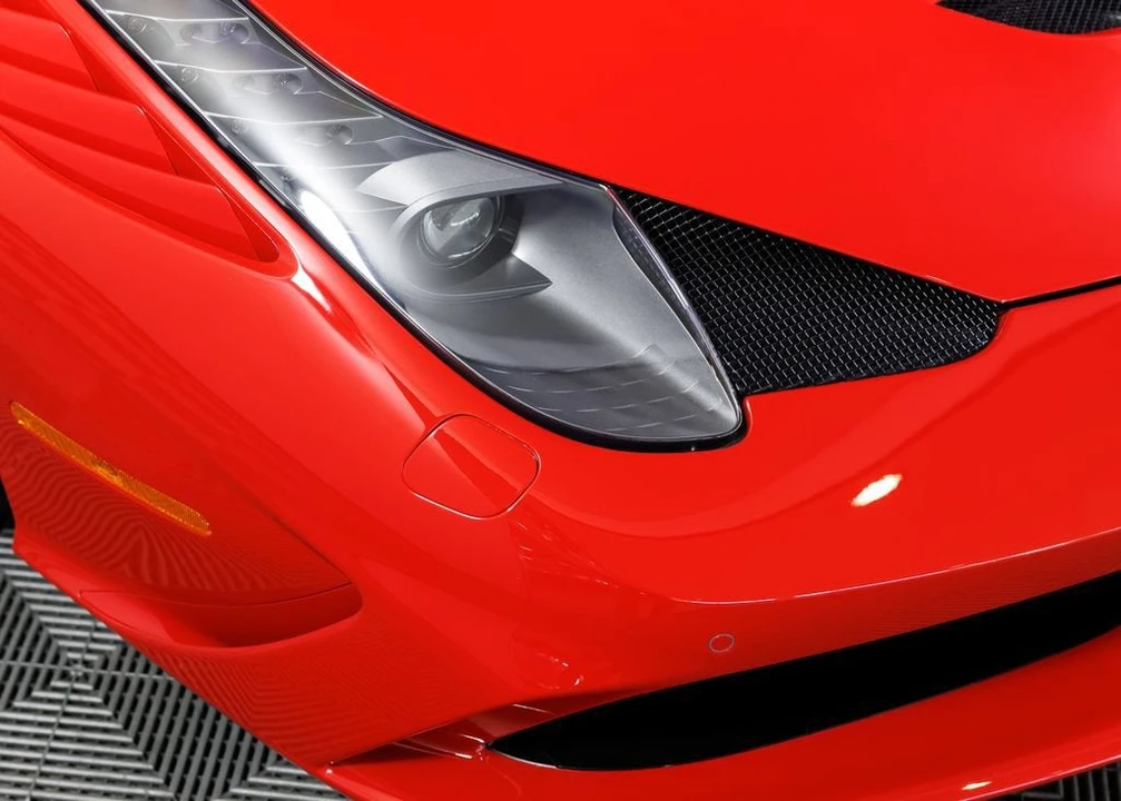 2015 Ferrari 458 Speciale - Image 29 of 31