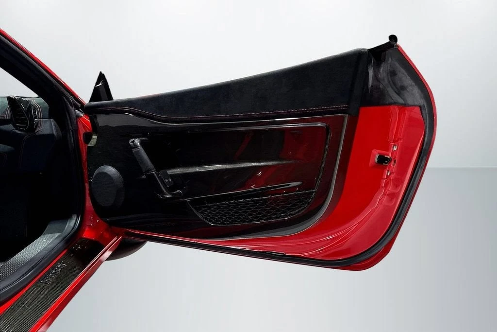 2015 Ferrari 458 Speciale - Image 22 of 30
