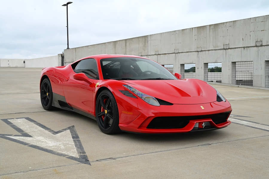 2015 Ferrari 458 Speciale - Image 23 of 31