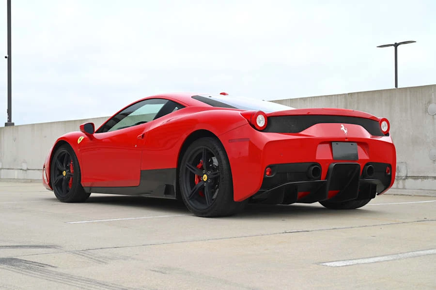 2015 Ferrari 458 Speciale - Image 3 of 31