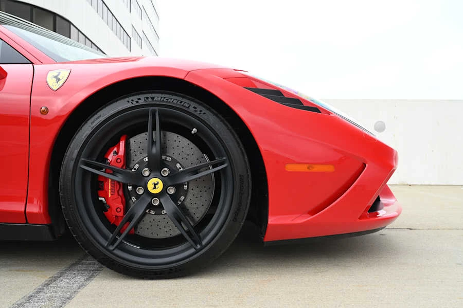 2015 Ferrari 458 Speciale - Image 21 of 31