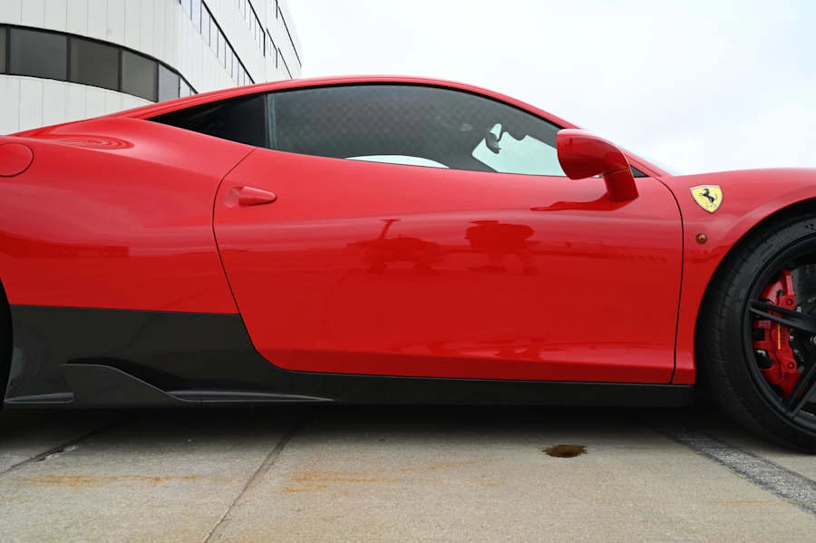 2015 Ferrari 458 Speciale - Image 11 of 31