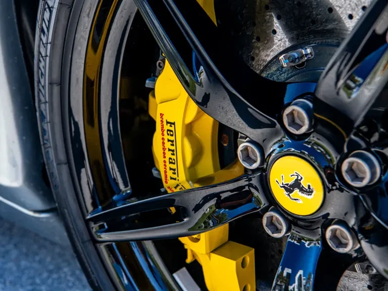 2015 Ferrari 458 Speciale - Image 24 of 31