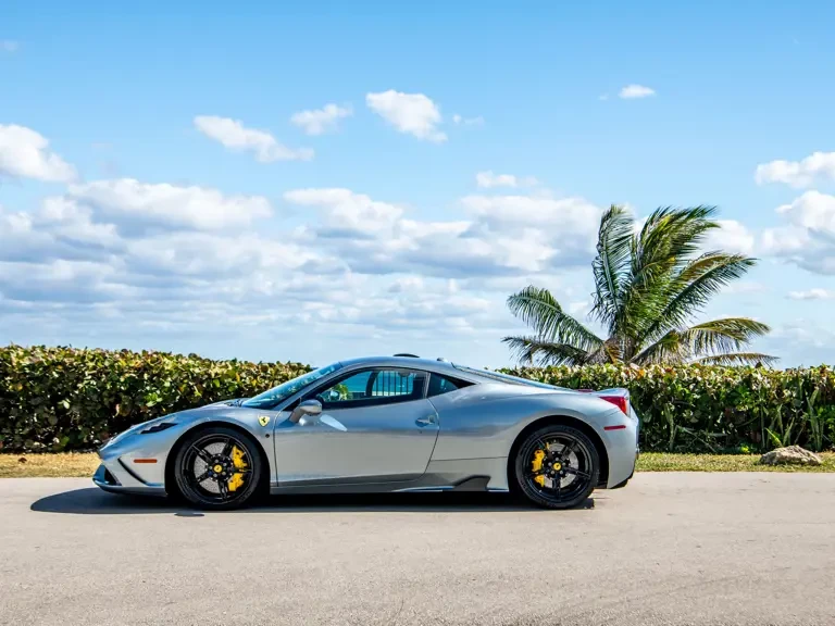 2015 Ferrari 458 Speciale - Image 7 of 31